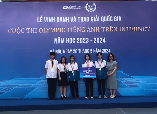 Học sinh Chuyên Nguyễn Trãi đạt điểm cao nhất toàn quốc kỳ thi IOE cấp quốc gia năm học 2023 - 2024